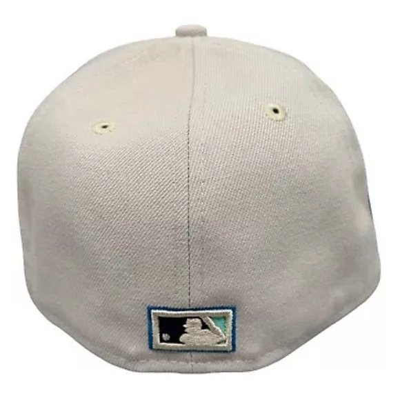 Atlanta Braves1972 All-Star Game New Era 59Fifty Fitted Hat  New Era 59Fifty Atlanta Braves Feather Logo 1972 ASG Patch Fitted Hat Size‎ 7